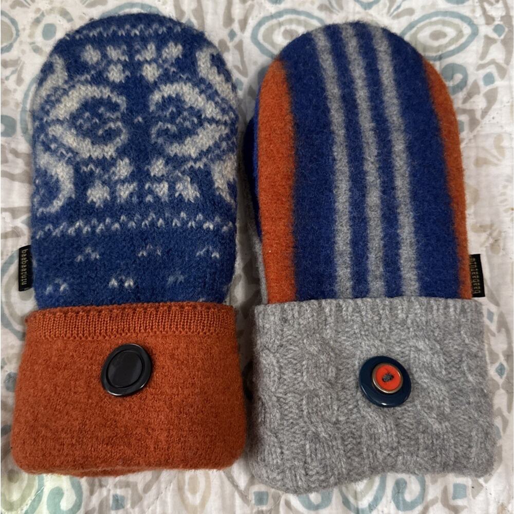 Baabaazuzu one-of-a-kind upcycled wool sweater mittens *Blue/orange/gray* NWOT